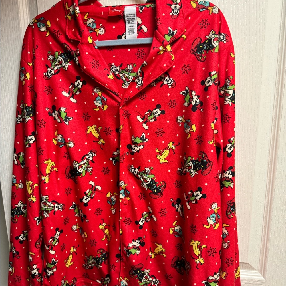 Disney Red pajama top size Large Women’s